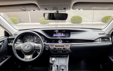 Lexus ES VII, 2017 год, 2 999 777 рублей, 21 фотография