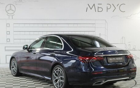 Mercedes-Benz E-Класс, 2020 год, 4 650 000 рублей, 9 фотография