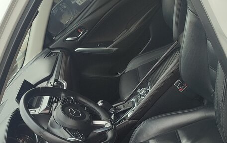 Mazda 6, 2017 год, 2 400 000 рублей, 12 фотография