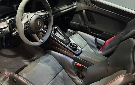 Porsche 911, 2025 год, 29 900 000 рублей, 15 фотография