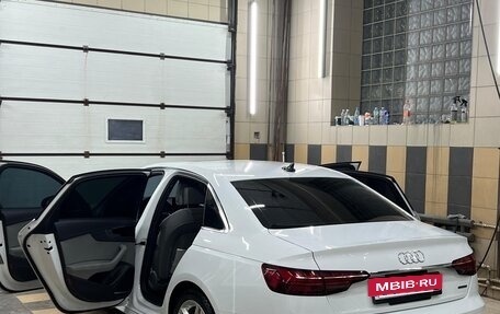 Audi A4, 2022 год, 3 550 000 рублей, 2 фотография