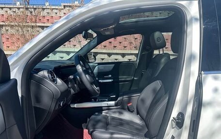 Mercedes-Benz GLB, 2021 год, 2 700 000 рублей, 11 фотография