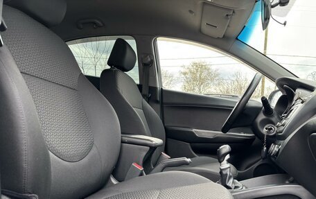 KIA Rio III рестайлинг, 2017 год, 989 000 рублей, 8 фотография