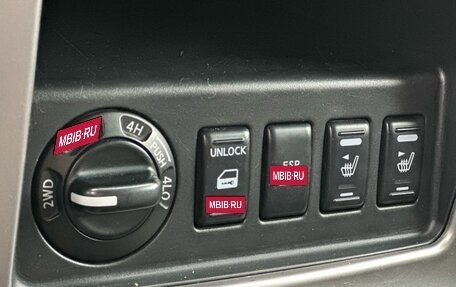 Nissan Pathfinder, 2006 год, 910 000 рублей, 16 фотография