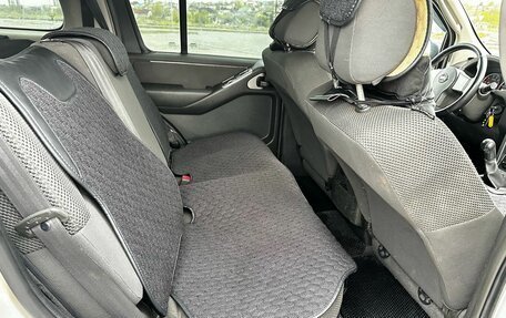 Nissan Pathfinder, 2006 год, 910 000 рублей, 22 фотография