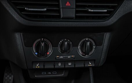 Volkswagen Polo VI (EU Market), 2021 год, 1 510 000 рублей, 14 фотография