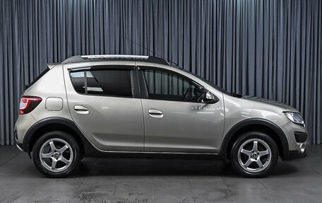 Renault Sandero II рестайлинг, 2016 год, 1 060 000 рублей, 5 фотография