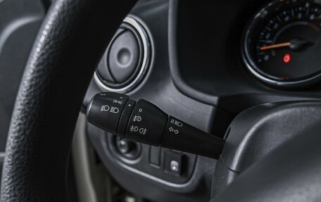 Renault Sandero II рестайлинг, 2016 год, 1 060 000 рублей, 15 фотография