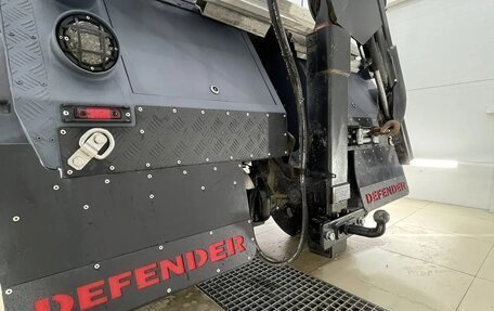 Land Rover Defender I, 2001 год, 5 500 000 рублей, 10 фотография