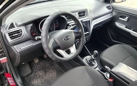KIA Rio III рестайлинг, 2013 год, 739 000 рублей, 5 фотография