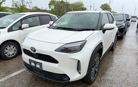 Toyota Yaris Cross, 2020 год, 1 960 000 рублей, 2 фотография