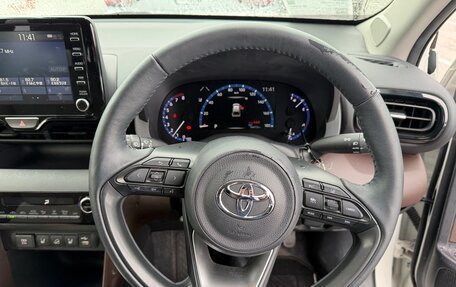 Toyota Yaris Cross, 2020 год, 1 960 000 рублей, 11 фотография
