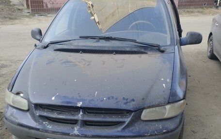 Chrysler Voyager III, 1997 год, 205 000 рублей, 1 фотография