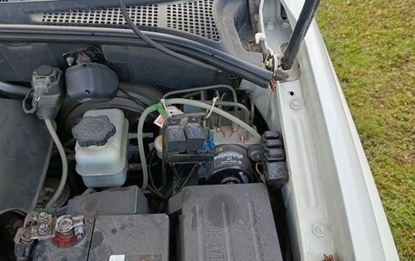 SsangYong Kyron I, 2012 год, 650 000 рублей, 22 фотография