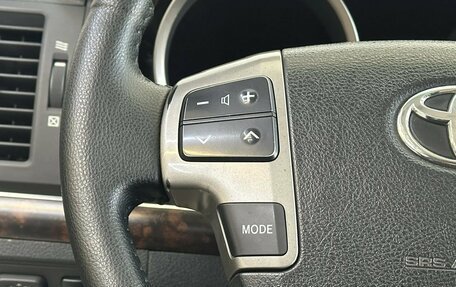 Toyota Land Cruiser 200, 2011 год, 2 490 000 рублей, 10 фотография