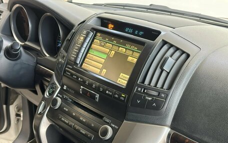 Toyota Land Cruiser 200, 2011 год, 2 490 000 рублей, 15 фотография