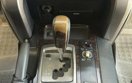 Toyota Land Cruiser 200, 2011 год, 2 490 000 рублей, 18 фотография