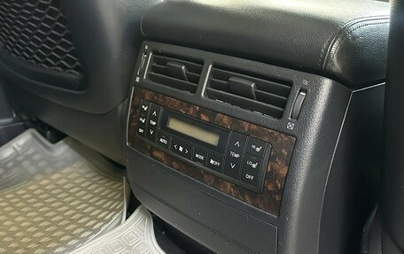 Toyota Land Cruiser 200, 2011 год, 2 490 000 рублей, 28 фотография
