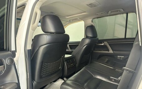 Toyota Land Cruiser 200, 2011 год, 2 490 000 рублей, 26 фотография
