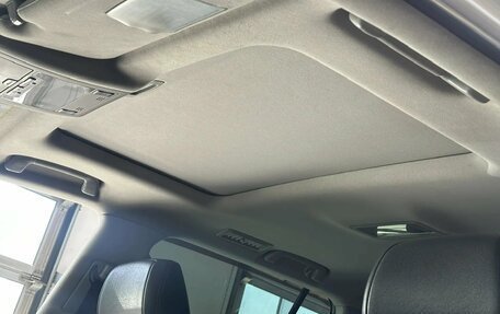 Toyota Land Cruiser 200, 2011 год, 2 490 000 рублей, 36 фотография