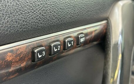 Toyota Land Cruiser 200, 2011 год, 2 490 000 рублей, 30 фотография