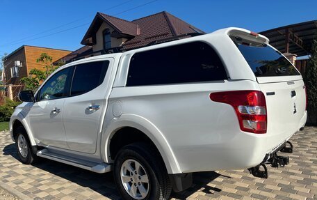 Mitsubishi L200 IV рестайлинг, 2017 год, 2 450 000 рублей, 4 фотография