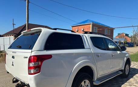 Mitsubishi L200 IV рестайлинг, 2017 год, 2 450 000 рублей, 3 фотография