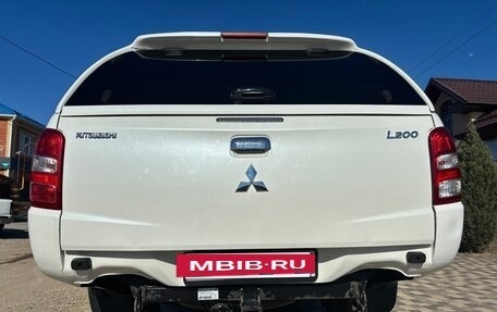 Mitsubishi L200 IV рестайлинг, 2017 год, 2 450 000 рублей, 5 фотография