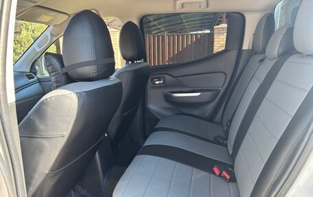 Mitsubishi L200 IV рестайлинг, 2017 год, 2 450 000 рублей, 12 фотография