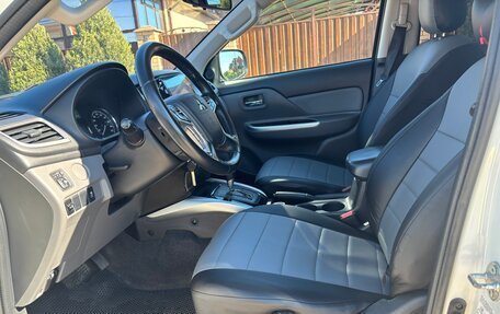 Mitsubishi L200 IV рестайлинг, 2017 год, 2 450 000 рублей, 11 фотография
