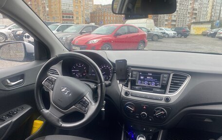 Hyundai Solaris II рестайлинг, 2019 год, 1 500 000 рублей, 14 фотография