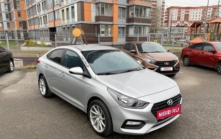 Hyundai Solaris II рестайлинг, 2019 год, 1 500 000 рублей, 12 фотография