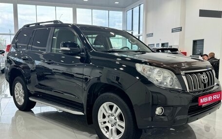 Toyota Land Cruiser Prado 150 рестайлинг 2, 2010 год, 2 966 000 рублей, 2 фотография