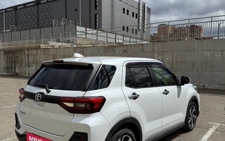 Toyota Raize I, 2021 год, 1 850 000 рублей, 4 фотография