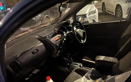 Honda Fit III, 2003 год, 162 000 рублей, 6 фотография