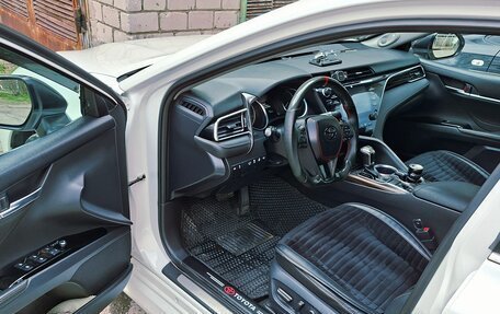 Toyota Camry, 2019 год, 3 000 000 рублей, 2 фотография