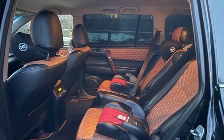 Toyota Highlander III, 2011 год, 1 750 000 рублей, 11 фотография