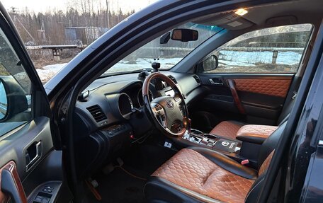 Toyota Highlander III, 2011 год, 1 750 000 рублей, 12 фотография
