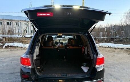 Toyota Highlander III, 2011 год, 1 750 000 рублей, 14 фотография