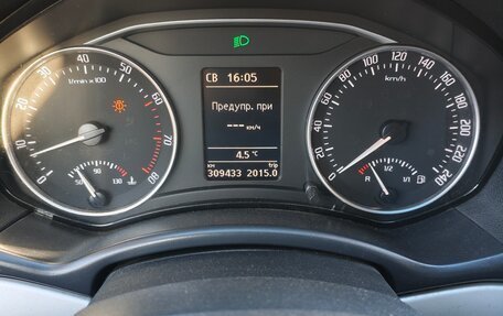 Skoda Octavia, 2010 год, 499 999 рублей, 15 фотография