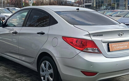 Hyundai Solaris II рестайлинг, 2014 год, 670 000 рублей, 5 фотография