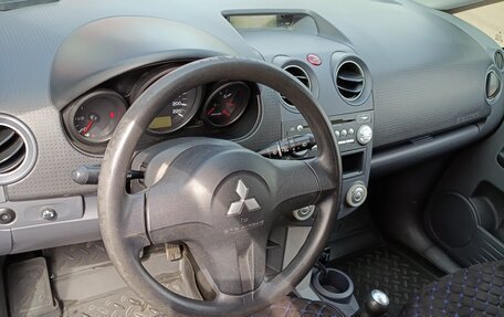 Mitsubishi Colt VI рестайлинг, 2008 год, 650 000 рублей, 5 фотография
