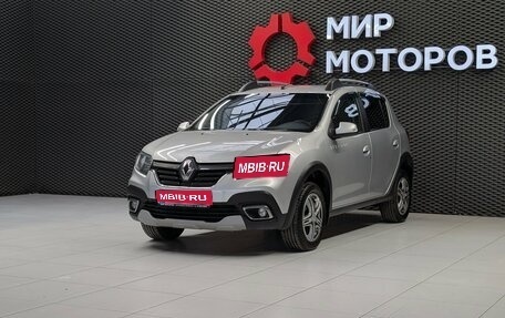 Renault Sandero II рестайлинг, 2019 год, 1 100 000 рублей, 1 фотография