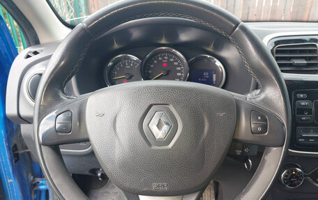 Renault Logan II, 2017 год, 745 000 рублей, 17 фотография