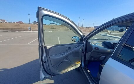 Nissan Tino, 2000 год, 400 000 рублей, 7 фотография