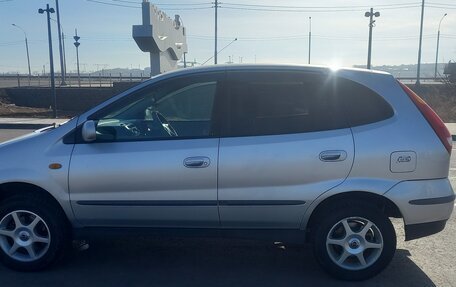 Nissan Tino, 2000 год, 400 000 рублей, 6 фотография