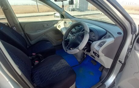 Nissan Tino, 2000 год, 400 000 рублей, 17 фотография