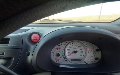 Nissan Tino, 2000 год, 400 000 рублей, 20 фотография