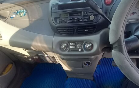 Nissan Tino, 2000 год, 400 000 рублей, 19 фотография