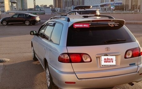 Toyota Caldina, 2000 год, 540 000 рублей, 3 фотография